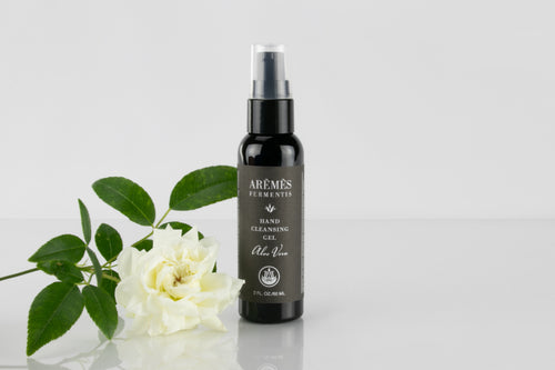 Gel limpiador de manos con aloe vera